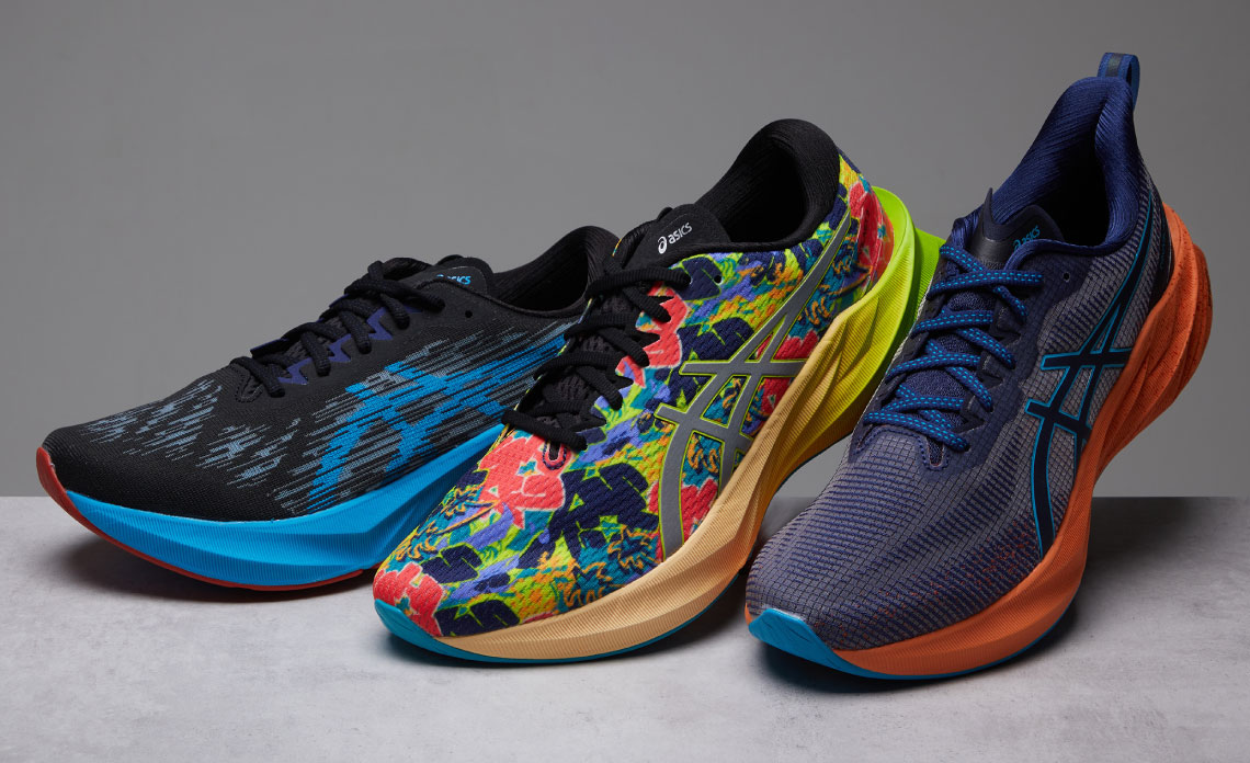Men's Asics Running Trainers Category